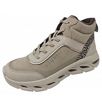 Schnürstiefel