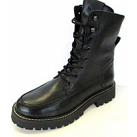 Schnürstiefel