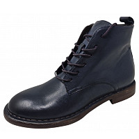 Schnürstiefel