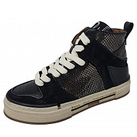 Schnürstiefel
