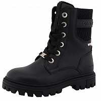 Schnürstiefel