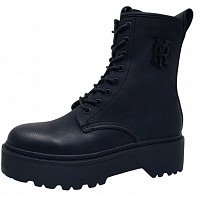 Schnürstiefel