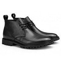 Schnürstiefel
