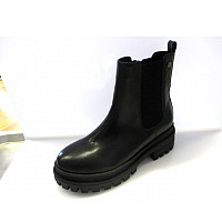 Chelsea Boot