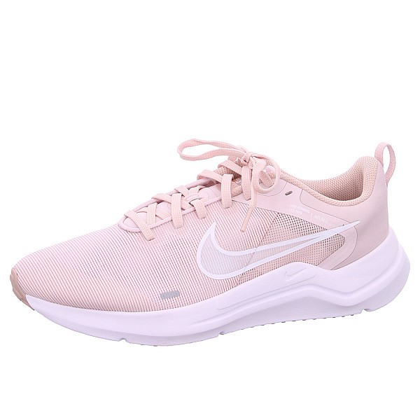 Nike Downshifter 12 Sneaker 600 barely rose