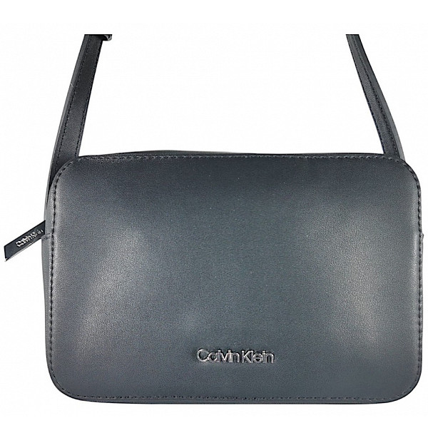 Calvin Klein Tasche Black BAX