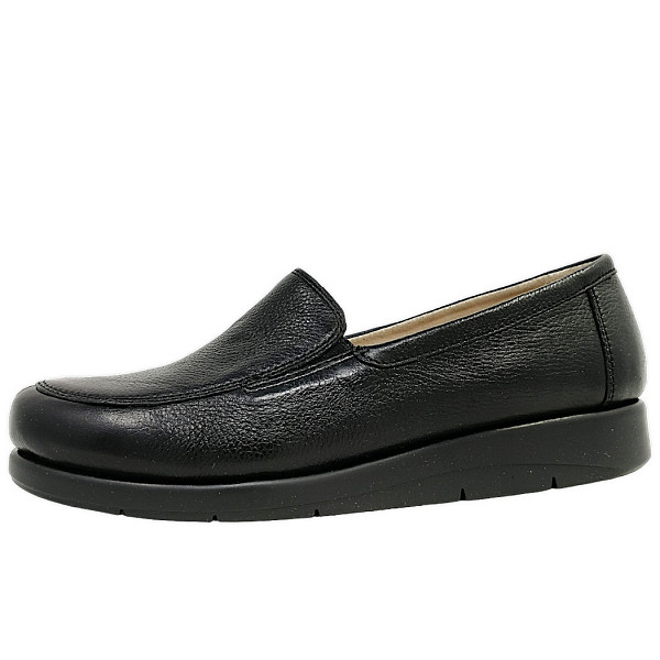 Caprice Slipper 02B- BLACK NAPPA